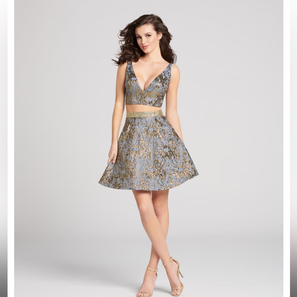 Ellie Wilde Gold and Blue Two Piece Set with Pockets